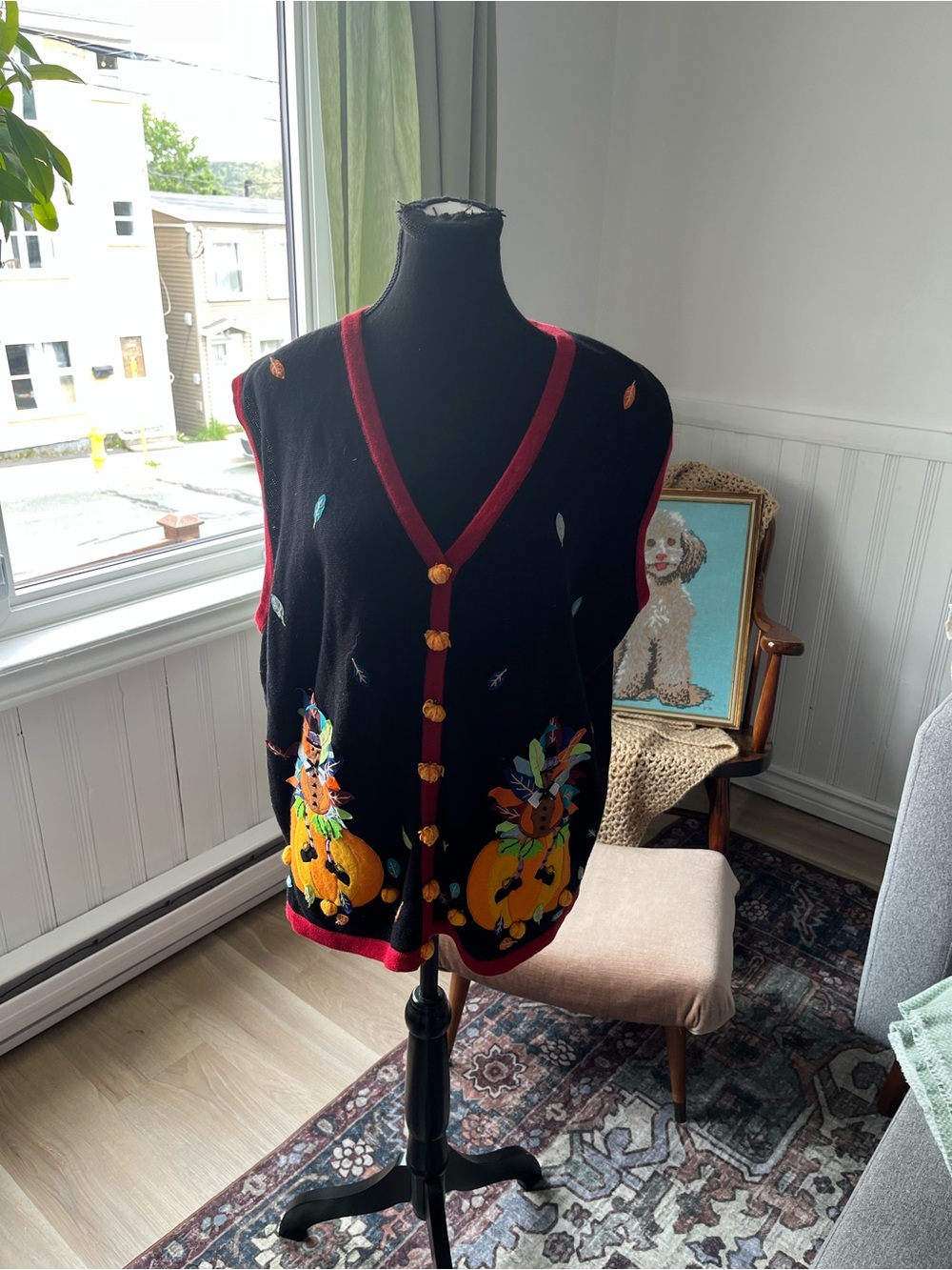 Women’s vintage Black Pumpkin Fall Embroidered Button-Front Vest 2XL